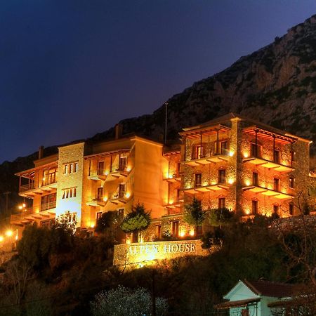 Alpen House Hotel & Suites Арахова Екстер'єр фото