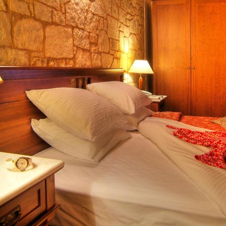 Alpen House Hotel & Suites Арахова Екстер'єр фото