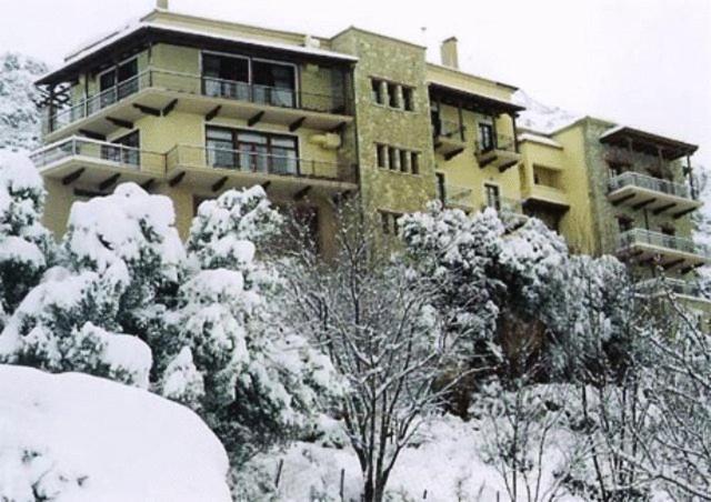 Alpen House Hotel & Suites Арахова Екстер'єр фото